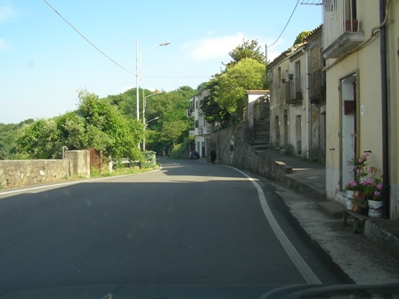 strada verso cortale